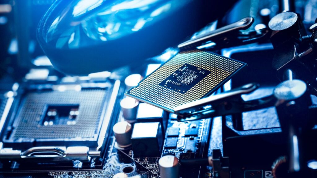 The New Qualcomm Chip Pushing the Boundaries of Mobile Technology